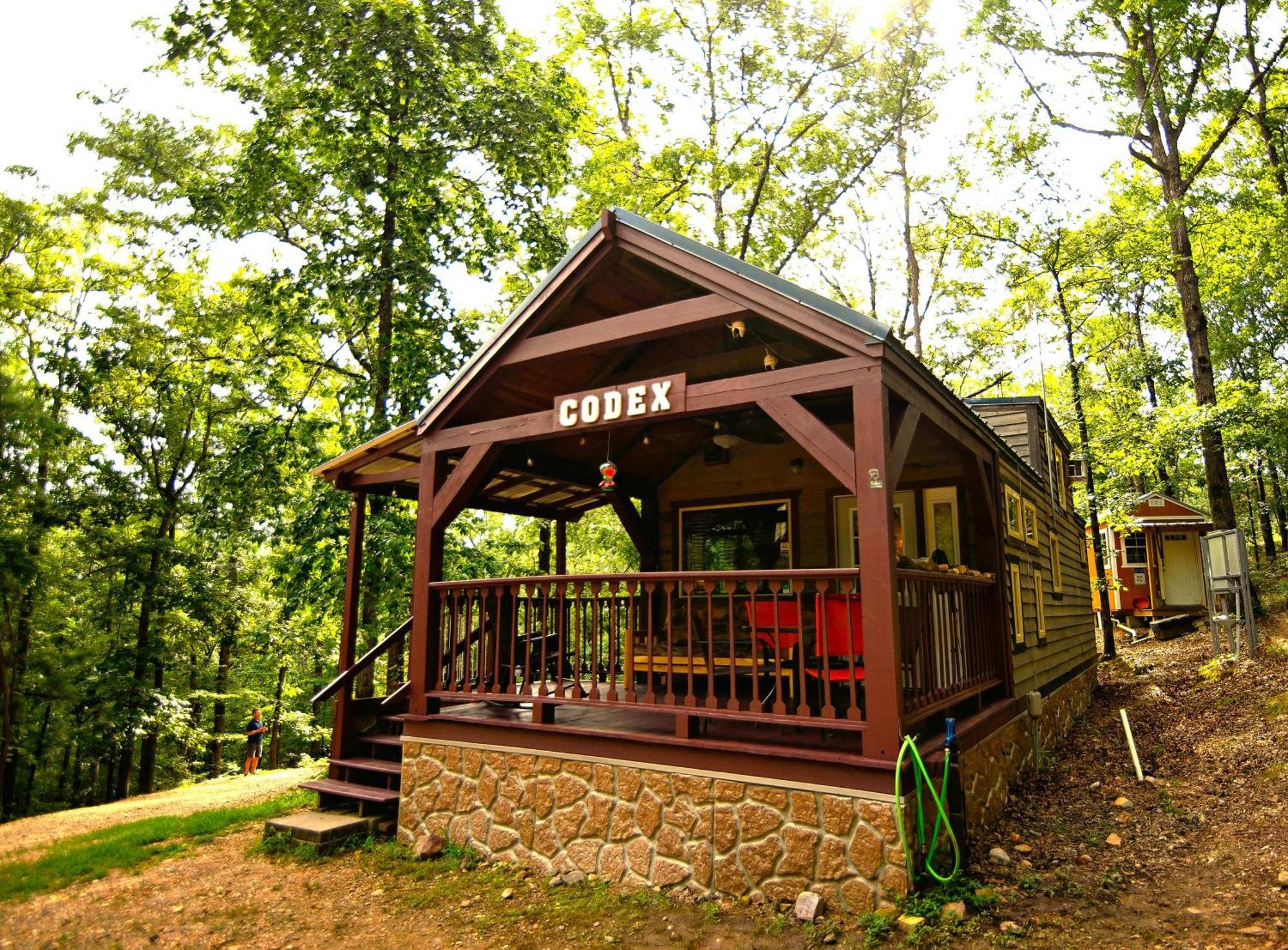 The Codex - Parker Creek Bend Cabins مورفريسبورو المظهر الخارجي الصورة